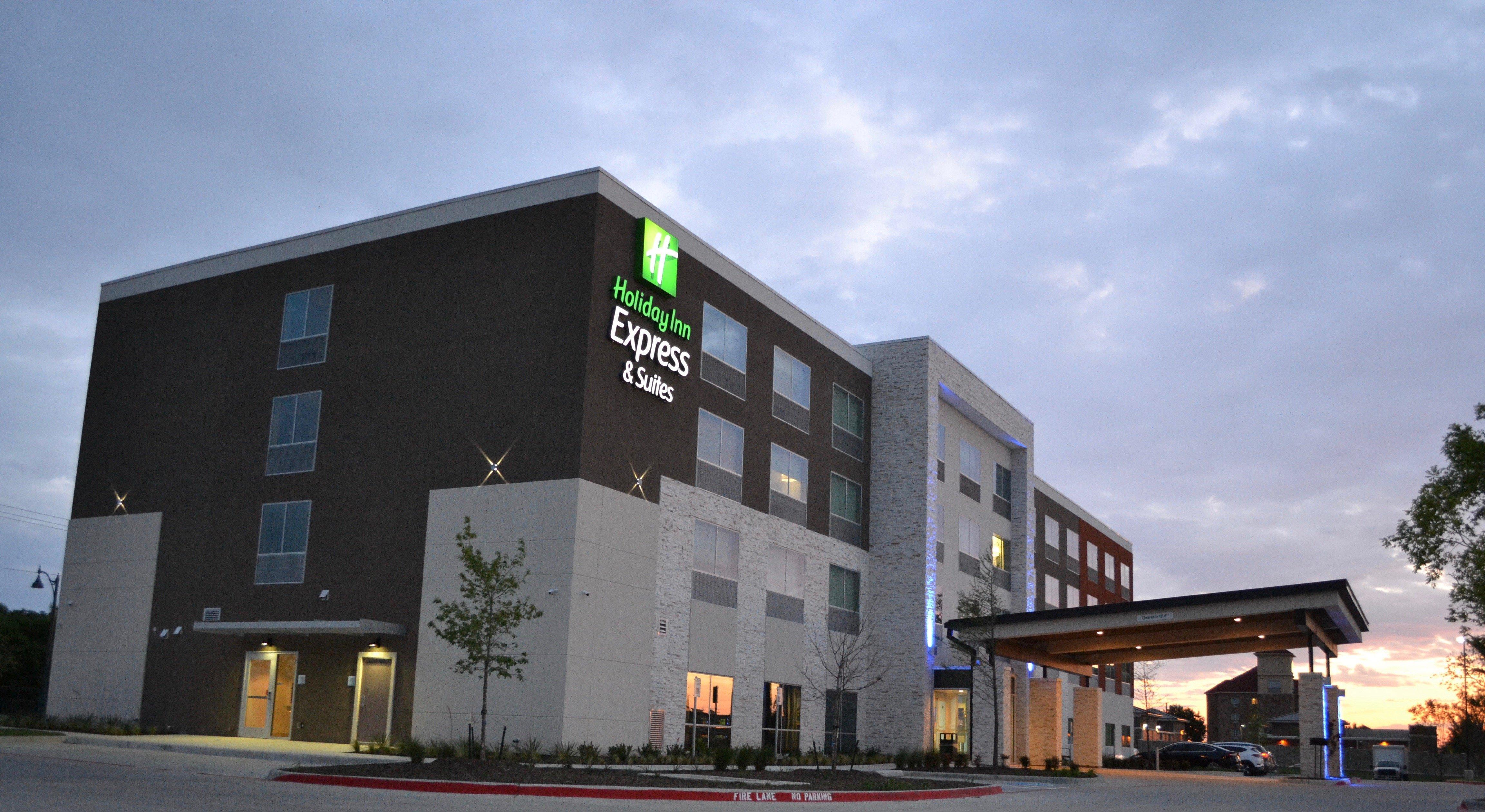 Holiday Inn Express & Suites Mckinney - Frisco East By Ihg Exteriér fotografie