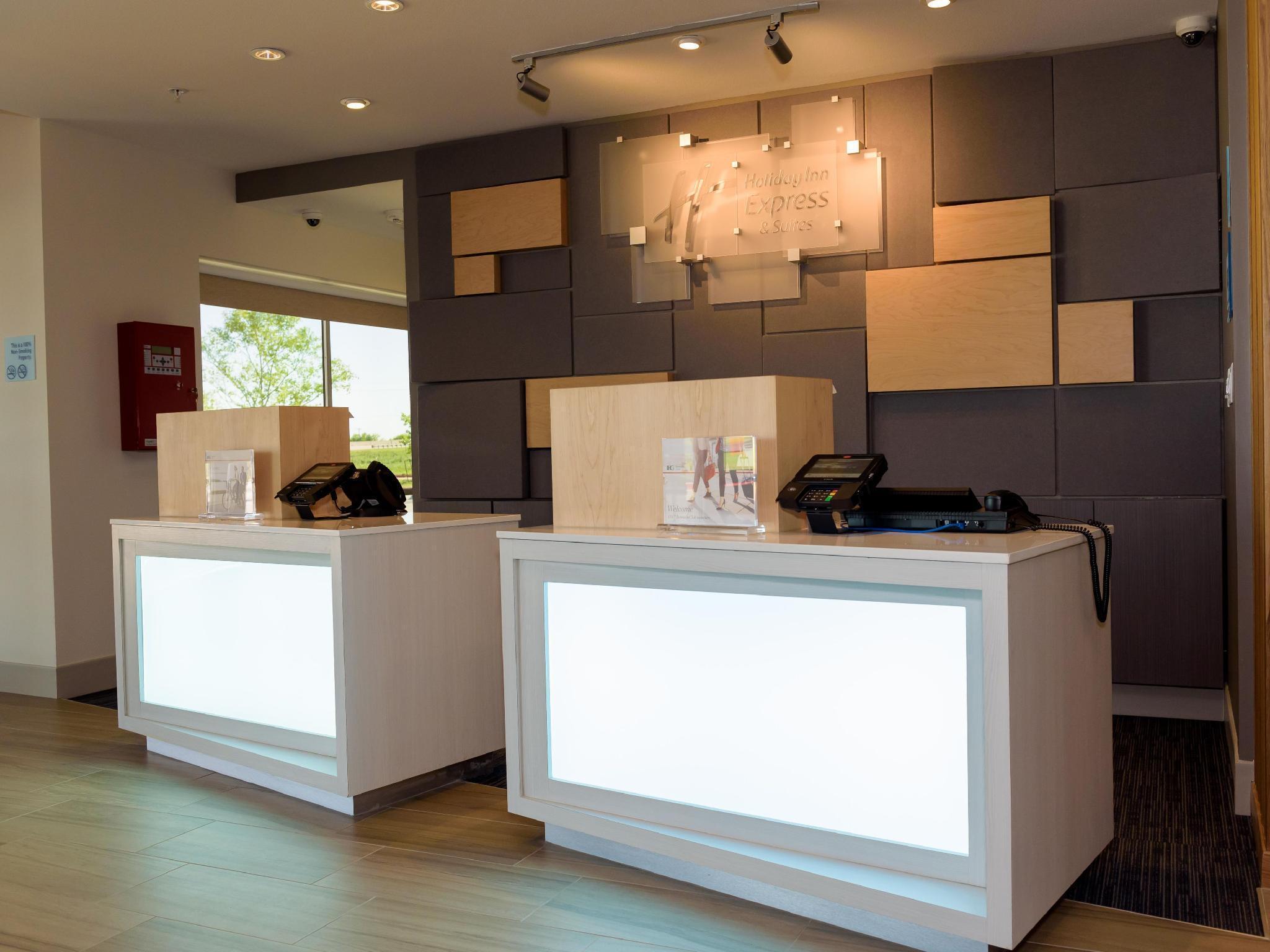 Holiday Inn Express & Suites Mckinney - Frisco East By Ihg Exteriér fotografie