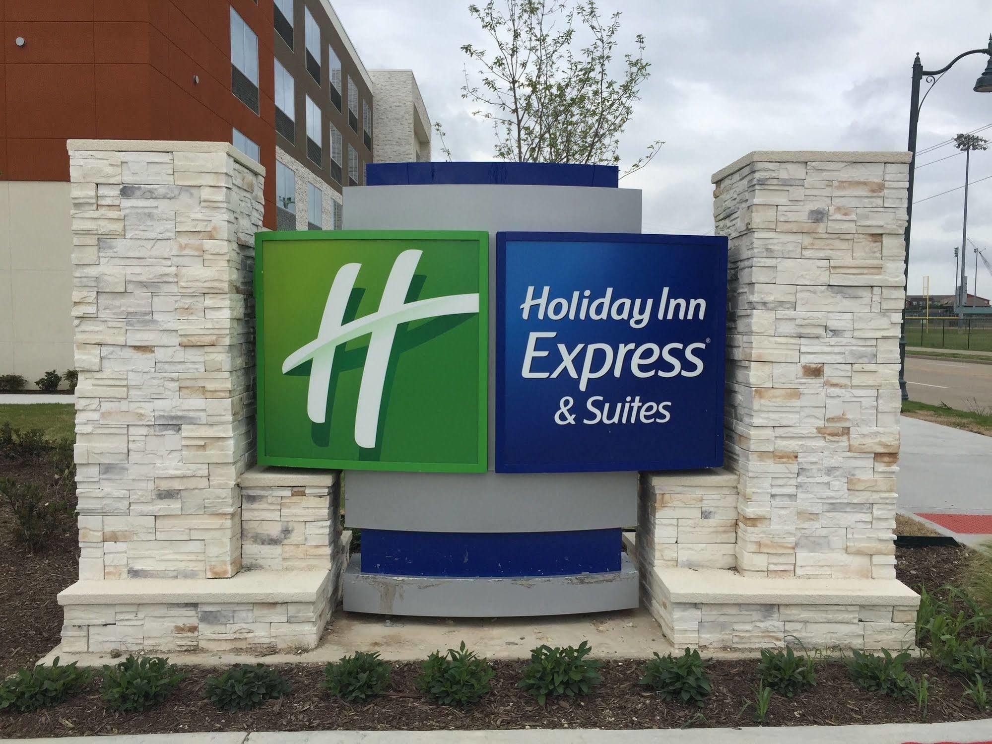 Holiday Inn Express & Suites Mckinney - Frisco East By Ihg Exteriér fotografie